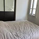 La Tete Dans Les Nuages - Bastille - Gare De Lyon